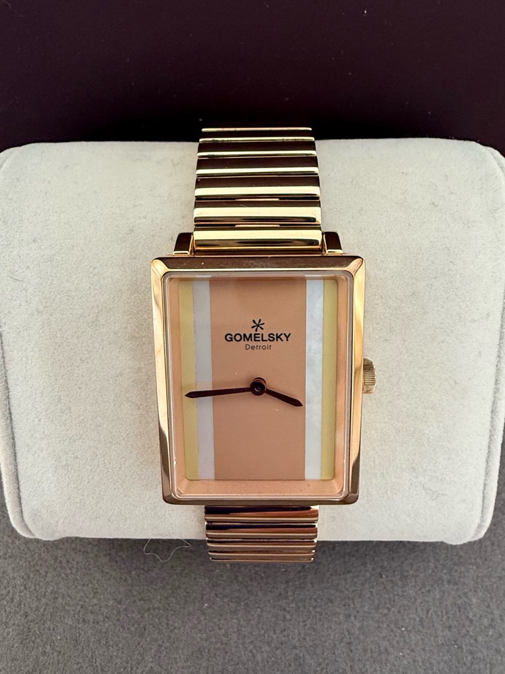 Shinola Gomelsky Shirley Fromer watch, EUC, G0120047033, Built in Detroit